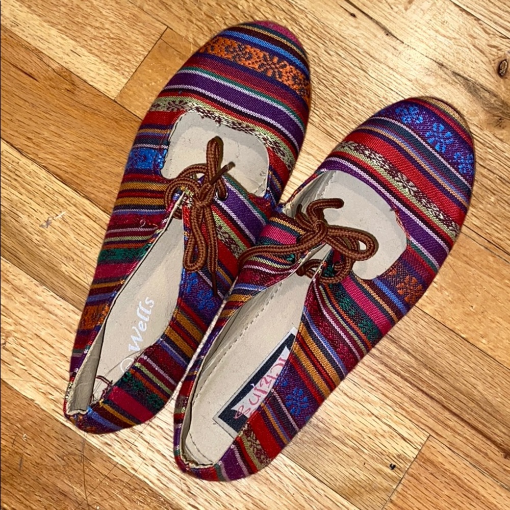 Never worn colorful flats